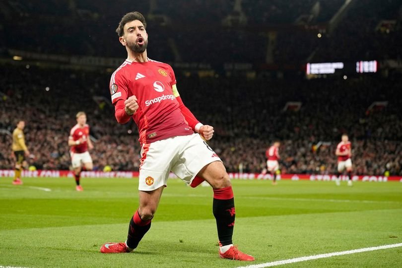 Tolak Tawaran Rp4,4 Triliun! Bruno Fernandes Setia di MU, Legenda Buka Suara
