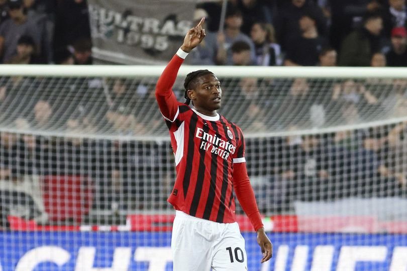 Bukan Main! Man United Jadikan Rafael Leao Sebagai Target Nomor Satu