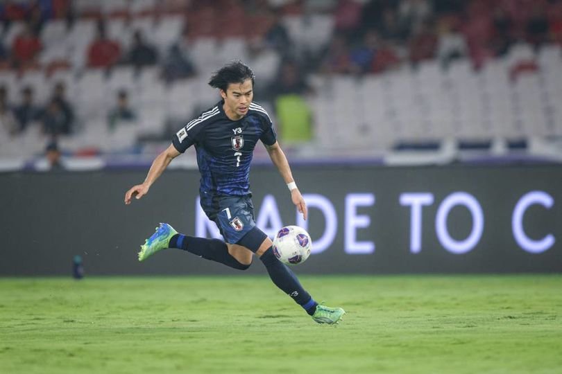 Setia! Kaoru Mitoma Tolak Mentah-mentah Minat Arsenal dan Bayern Munchen Demi Bertahan di Brighton
